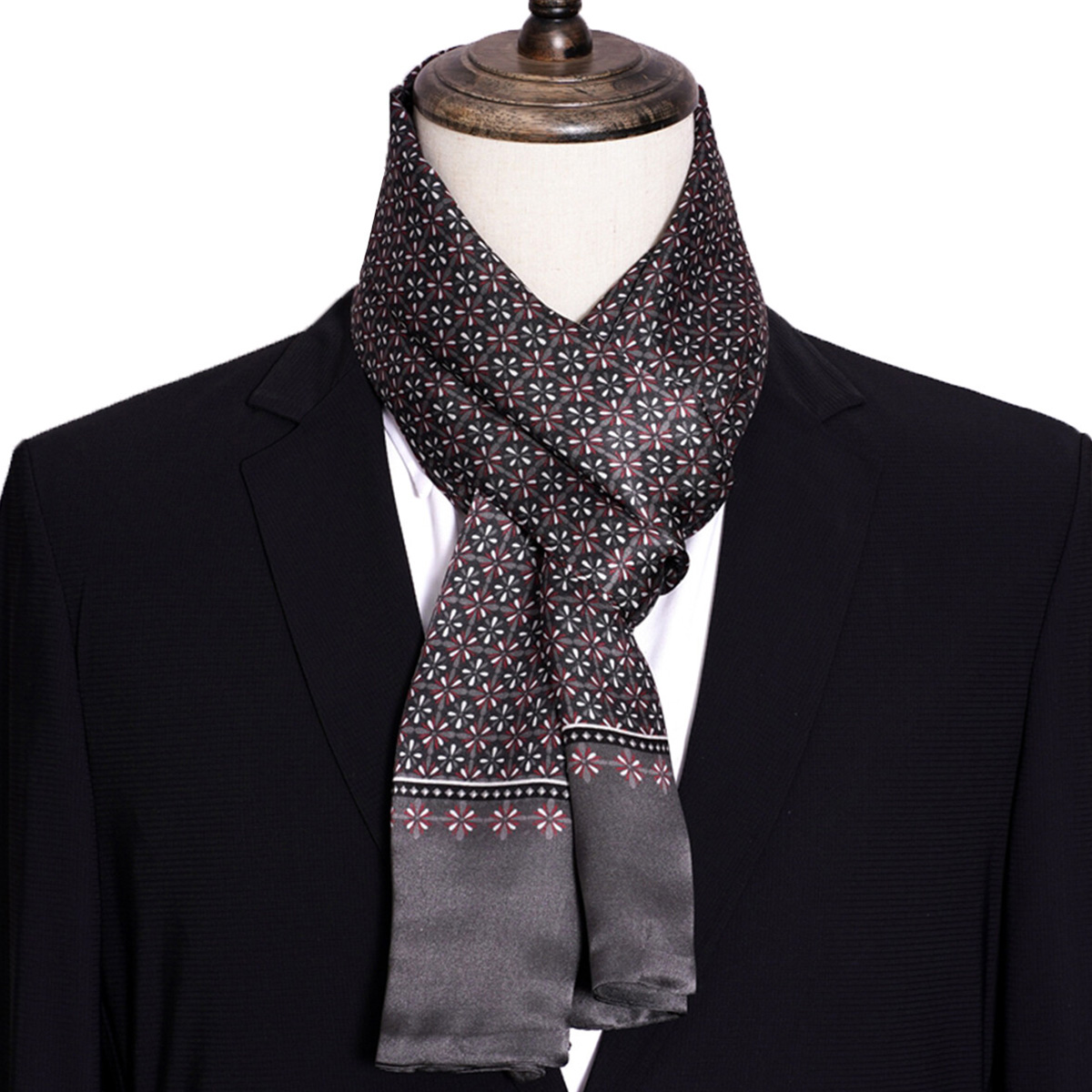 New Men's Stripe Silk Scarf Ho - Travel Accessories New recension och pris