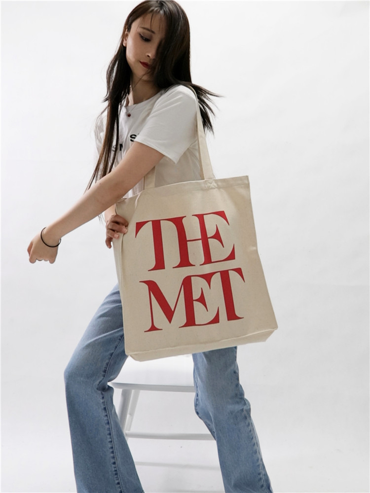 New York Metropolitan Museum o - Travel Accessories New York recension och pris