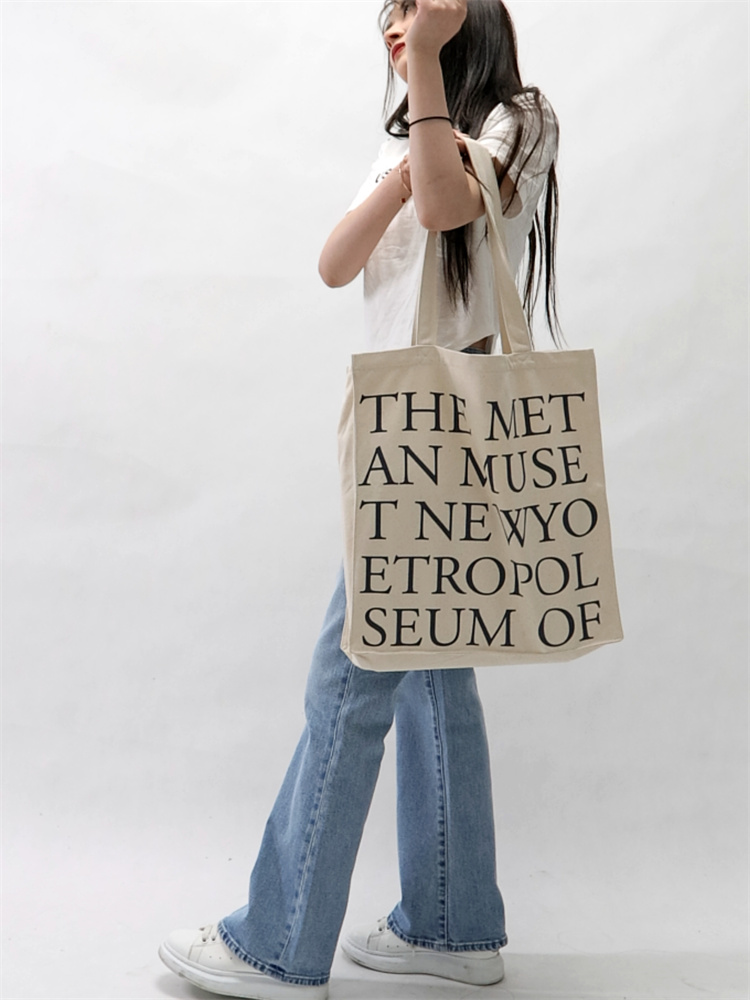 New York Metropolitan Museum o - Travel Accessories New York recension och pris